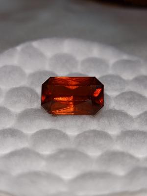 Natural Hessonite Garnet (Gomed) 7.45 Carat